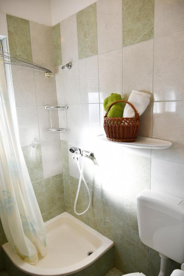 Apartments Novotny Banjol ภายนอก รูปภาพ